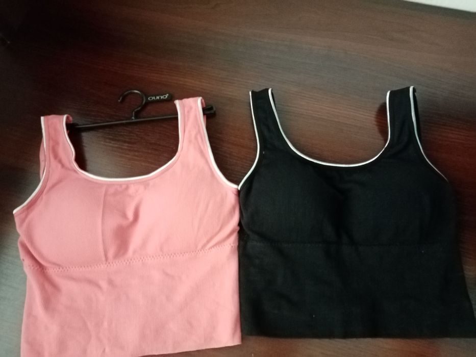 Топ безшовний в рубчик Розмір S.