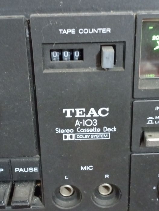 TEAC A 103 TAPE DECK Cassete Vintege para reparação