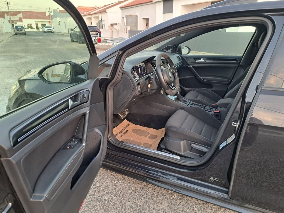 Golf R Variant 7.5 350cv