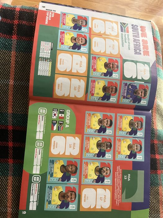 Coleção de cromos mundial 2026 panini incompleta