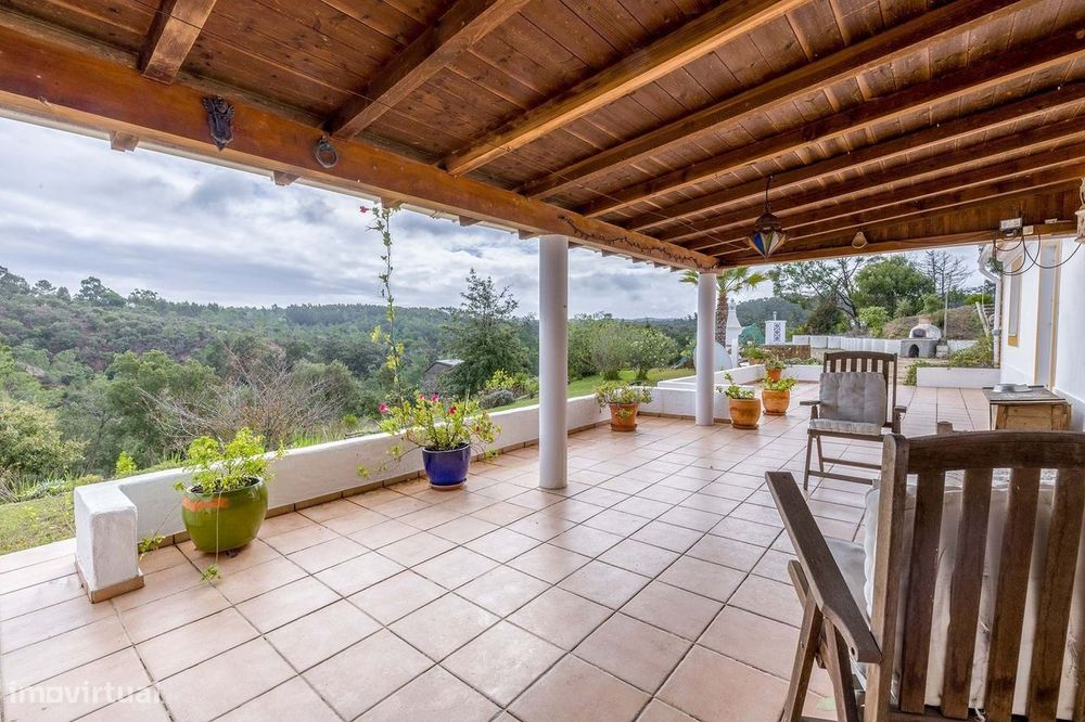 Encantadora Casa De Campo Perto De São Teotónio Com Lindas Vistas Para