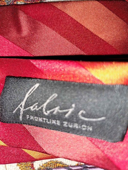 Краватка нова Fabric frontline zurich з цінником 160 CHF