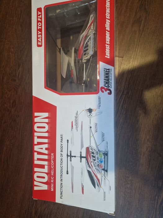 helicóptero de controle remoto Volitation Mini R/C.