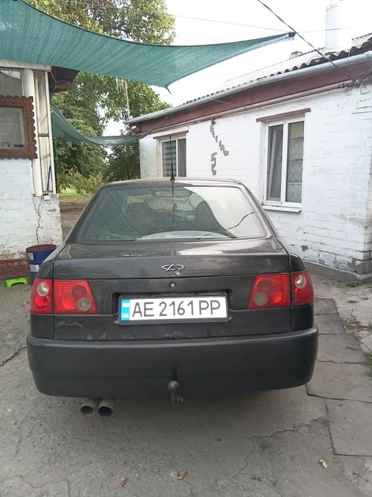 Продам машину  Черри