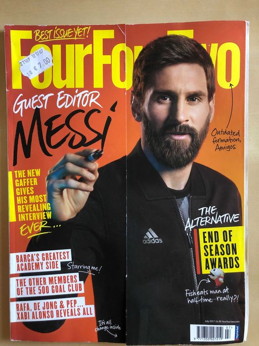 Revista FourFourTwo, com Messi na capa (julho de 2017)