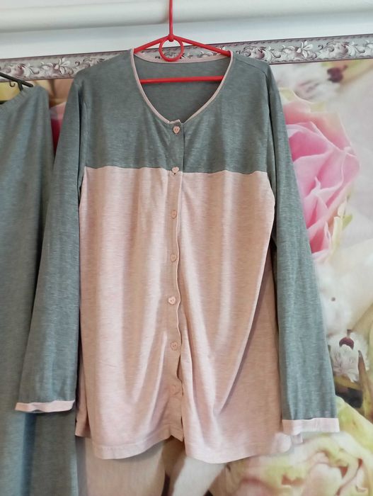 Жіноча піжама з рукавами