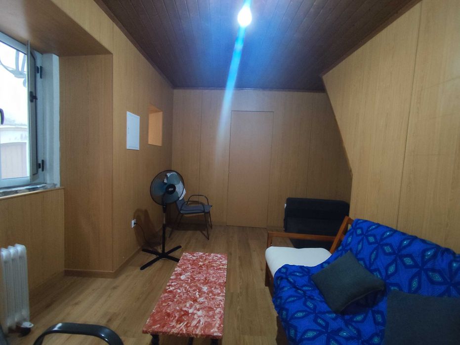 Arrenda-se Apartamento T1 na Baixa de Coimbra