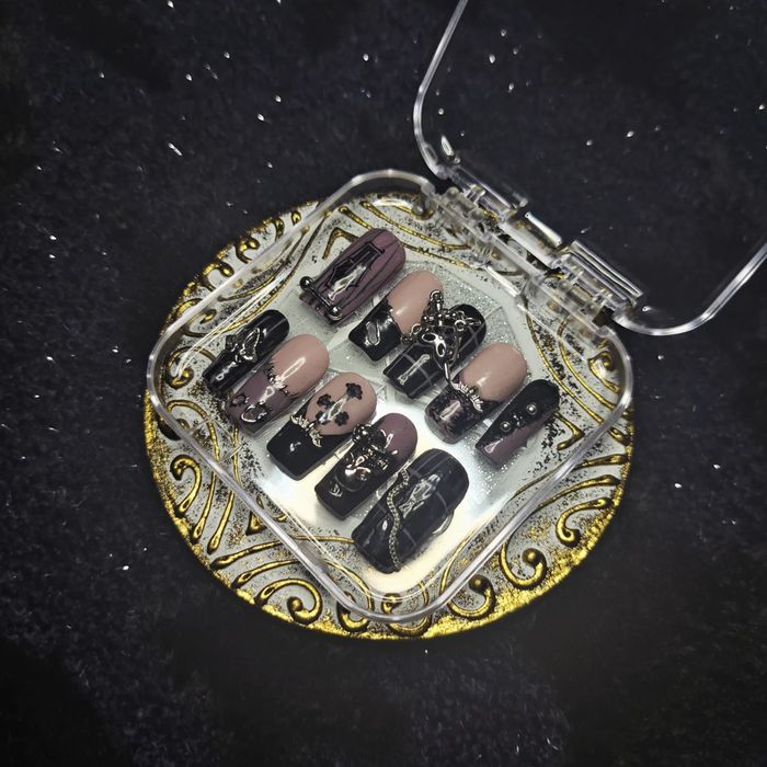 Violet Goth Lolita Press On Nails Set Tipsy Kwadraty