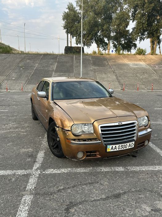 Продам Chrysler 300c