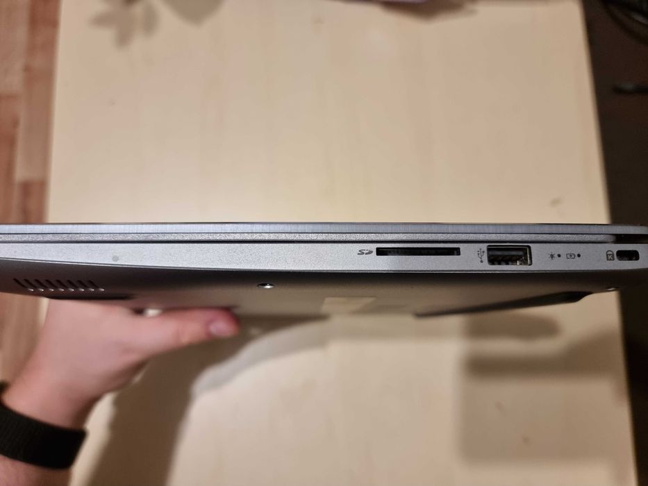 Laptop Acer Swift 3 SF314-41 R5 3500U/8GB RAM/512GB SSD/14 cali