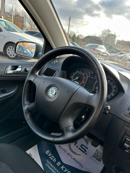 Продам Skoda Fabia 2006 рік можлива розстрочка,кредит,обмін!