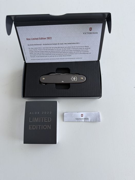 Victorinox Pioneer X Alox 2022 special edition