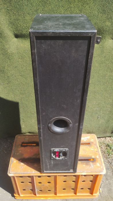 Kolumna JAMO classic 8