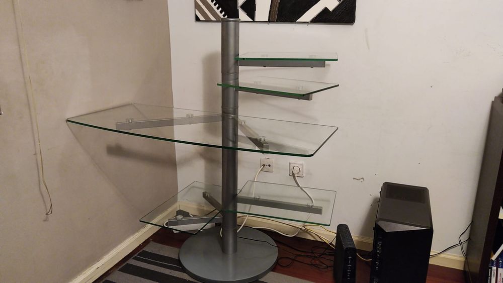 Secretaria em vidro