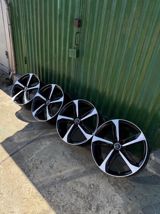 Оригінальний комплект дисків Audi R21 Blade RS q7 q8 rs7 rs6 s6 s7 a6 a7