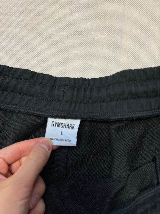 Spodnie Gymshark black small logo dresy
