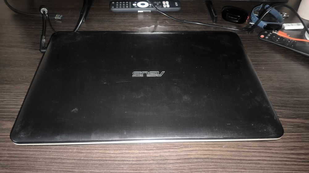 Ноутбук Asus f 5 4 0 s