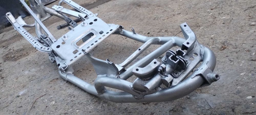 Продам раму з документами від мопеда Suzuki Adrress 110