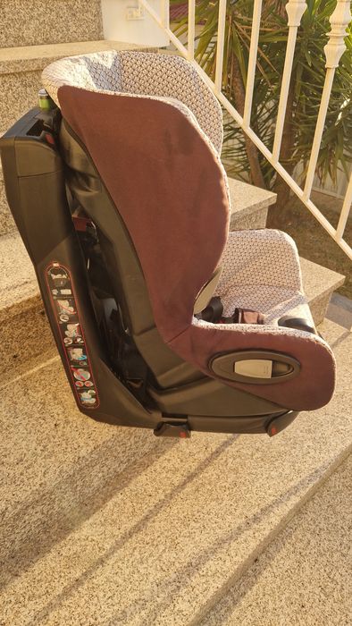 Cadeira auto bebê confort axiss rotativa até 18 kilos como nova