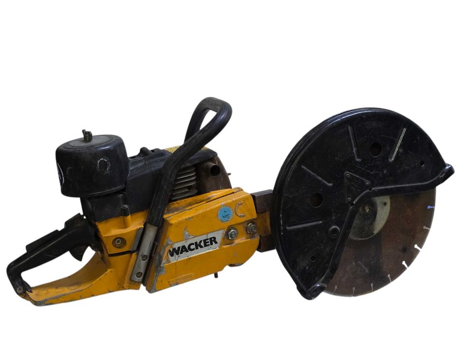 Przecinarka spalinowa do betonu WACKER BTS 13