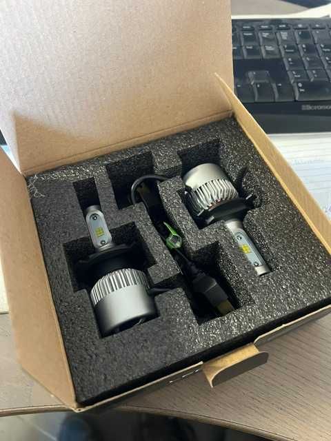 Żarówki LED Headlight A02062-01 - Komplet 2szt. Nowe
