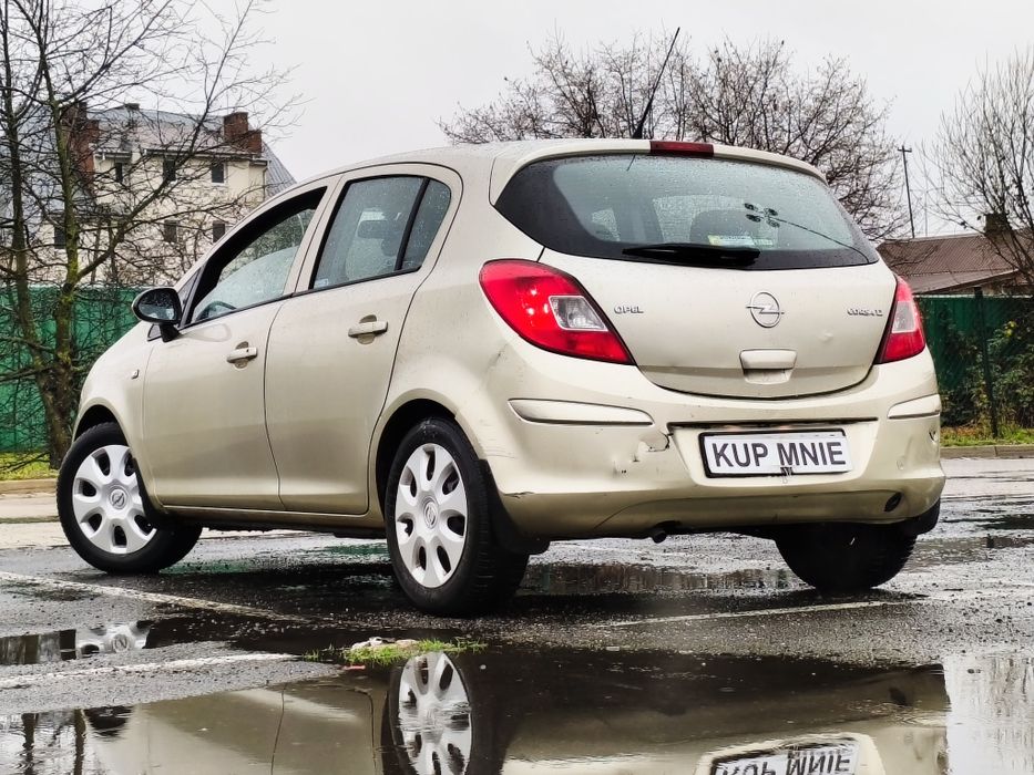 Opel Corsa 1.2B // 2010 // LPG // Zadbana // Raty // Zamiana //

Samoc