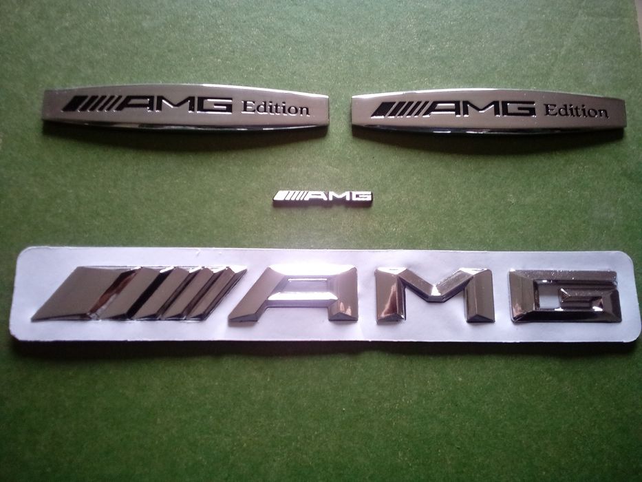 Conjunto 4 emblemas Mercedes AMG