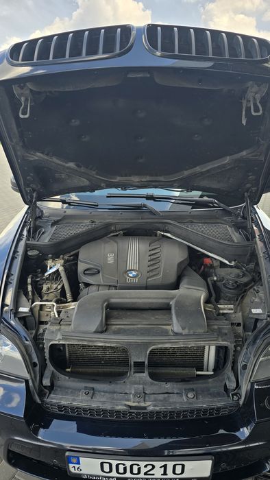 Продам ОФІЦІЙНИЙ BMW х5 е70 Дизель 2012року