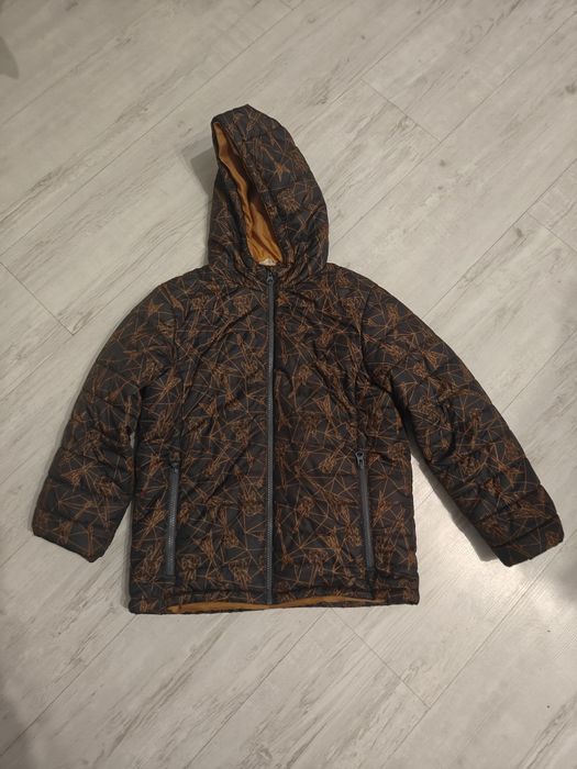 Sprzedam kurtkę pikowaną rozmiar 134/140
