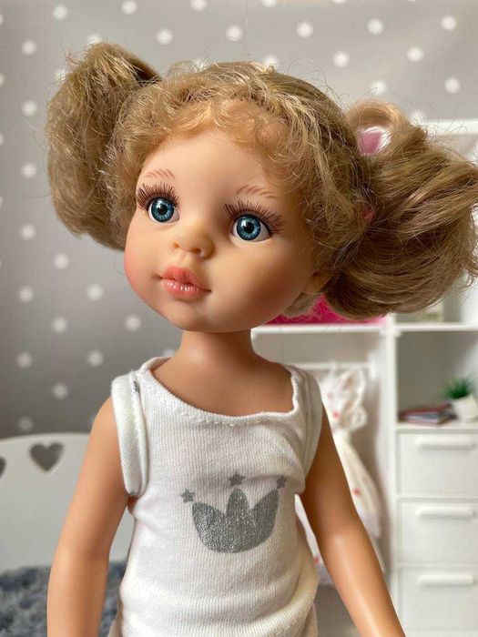 Піжамна лялька Карла Керол Паола Рейна Білочка Paola Reina Carla Carol