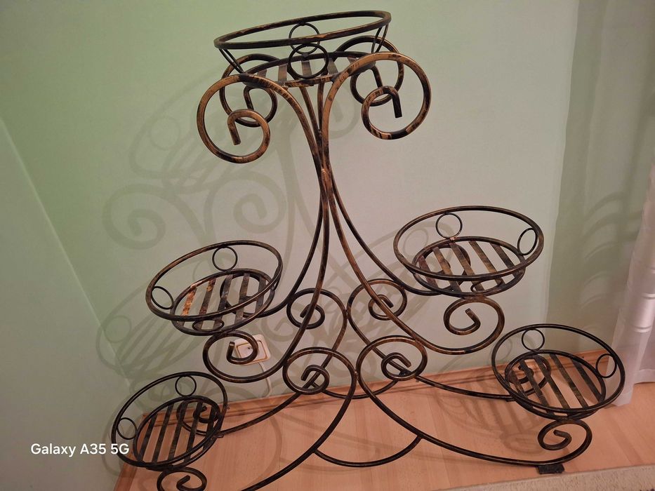 кімнатні квіти підставка