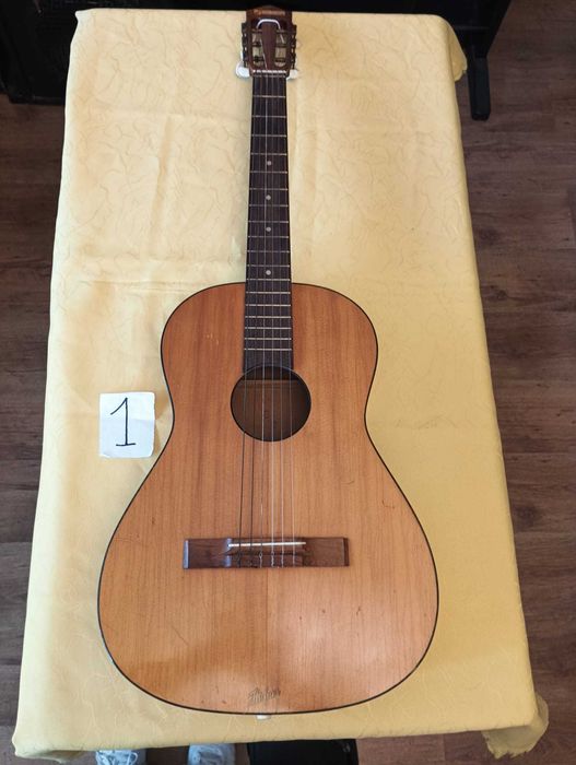 Gitara klasyczna Hofner