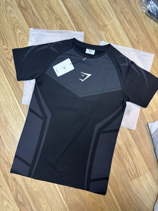 Футболка рашгард Gymshark