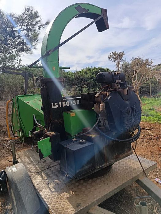 Vende-se Triturador de Madeira LASKI LS 150/38