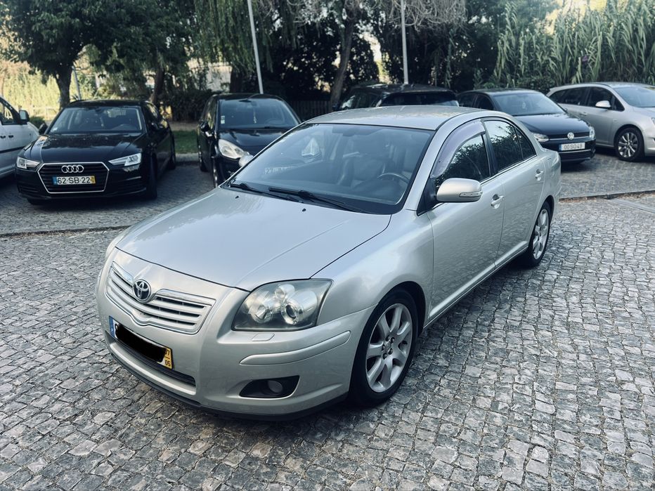Toyota Avensis 2.0D4d sol - Ano 2007/05