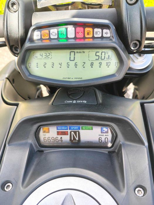 Ducati Diavel 1200