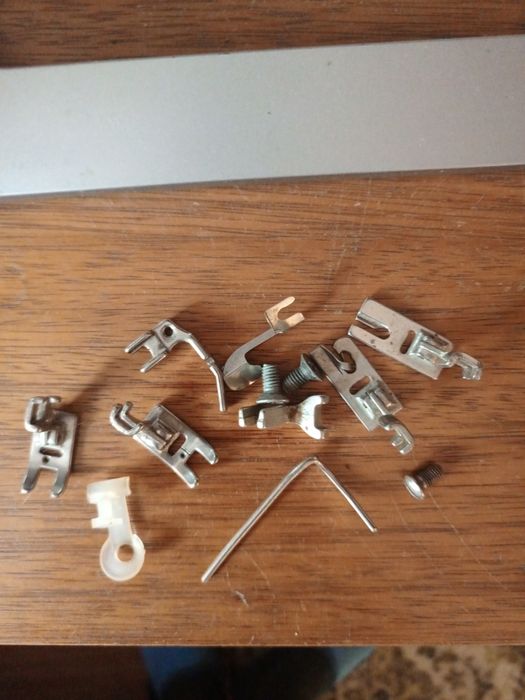 Швейна машина чайка 142м