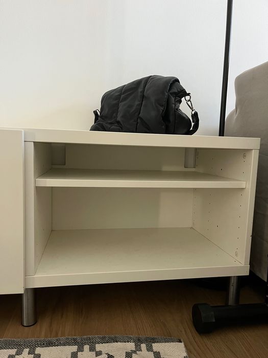 Movel branco para sala