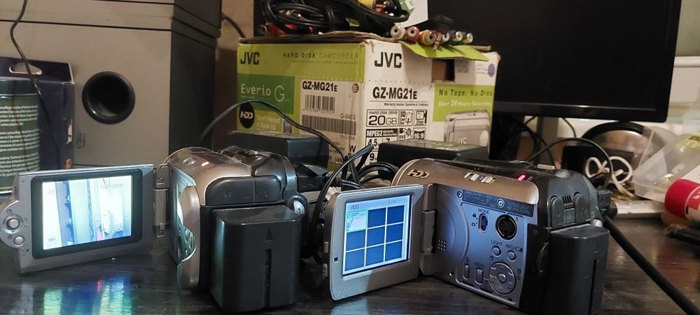 Відеокамера JVS GZ-MG21E