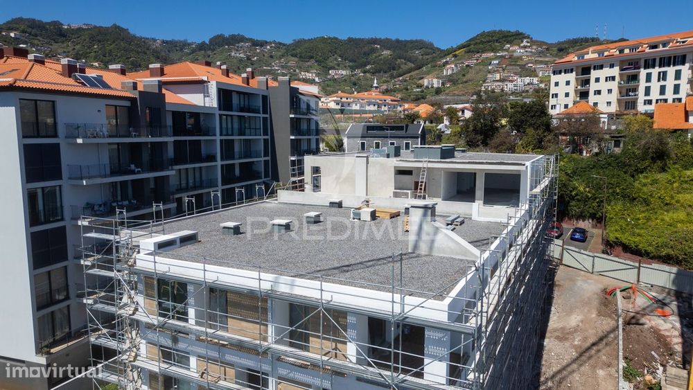 Apartamento T2 - no Centro Caniço