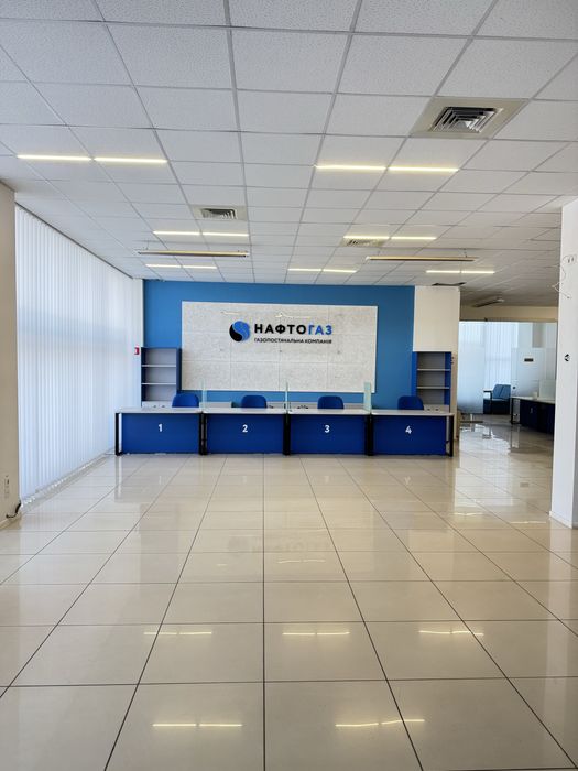 Оренда приміщення, 180 м.кв, меблі, ремонт, вільне планування, центр