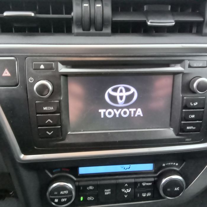 Radio nawigacja Toyota Auris 2