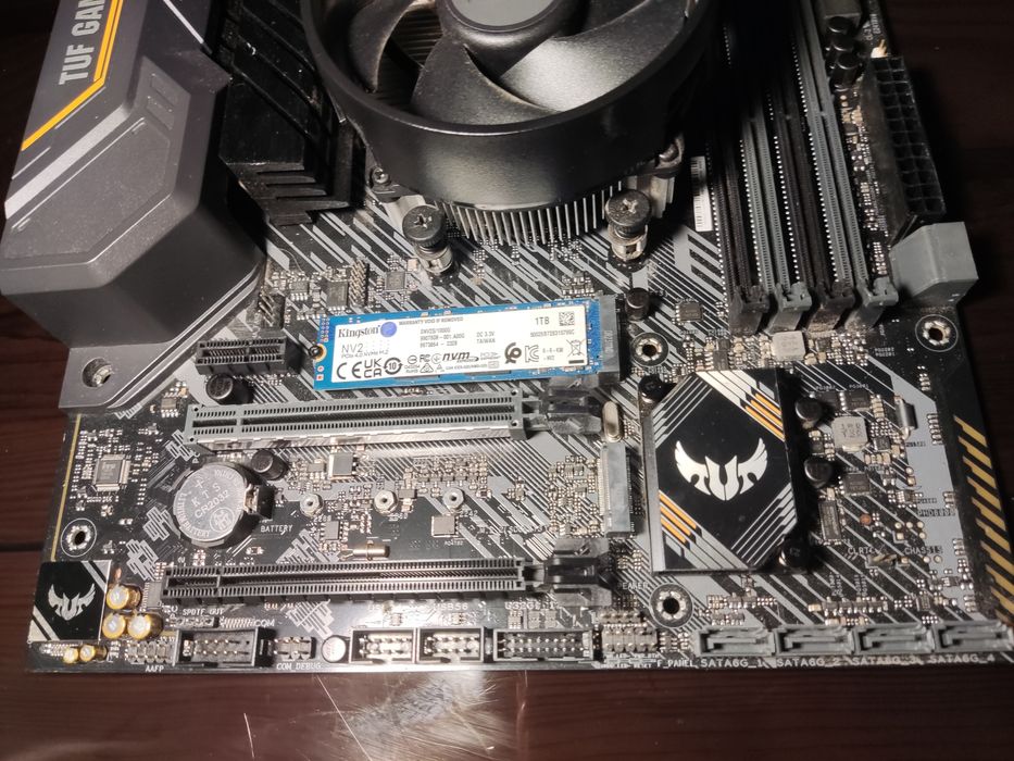 SSD Kingston NV3 1TB M.2 NVMe PCIe 4.0M-PRO II + SSD 1TB (б\у)