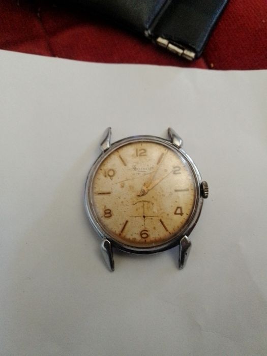 Relógio de pulso antigo