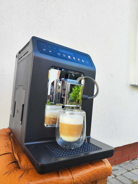 Кавомашина кофемашина Krups Evidence One EA895N10