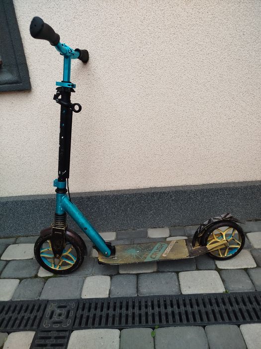 Продам самокат в отличном состоянии