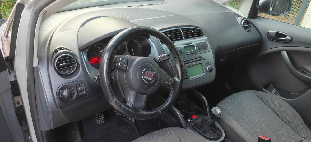 SEAT ALTEA-XL rocznik 2008 Benzyna + LPG