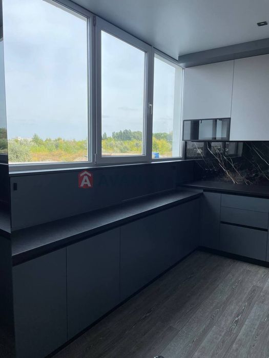 Продам 3-х кімн в ЖК Дніпровська Брама 2, 72 кв м, поверх 2/10