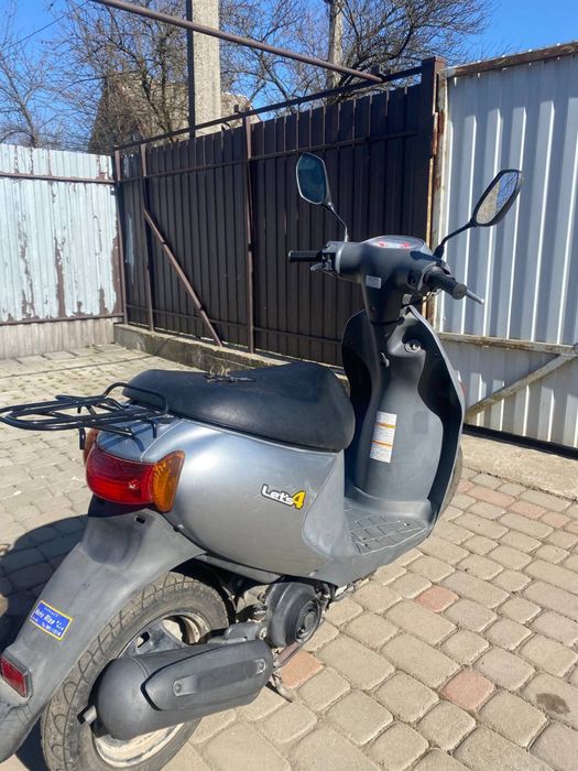 Мопед Suzuki lets 4