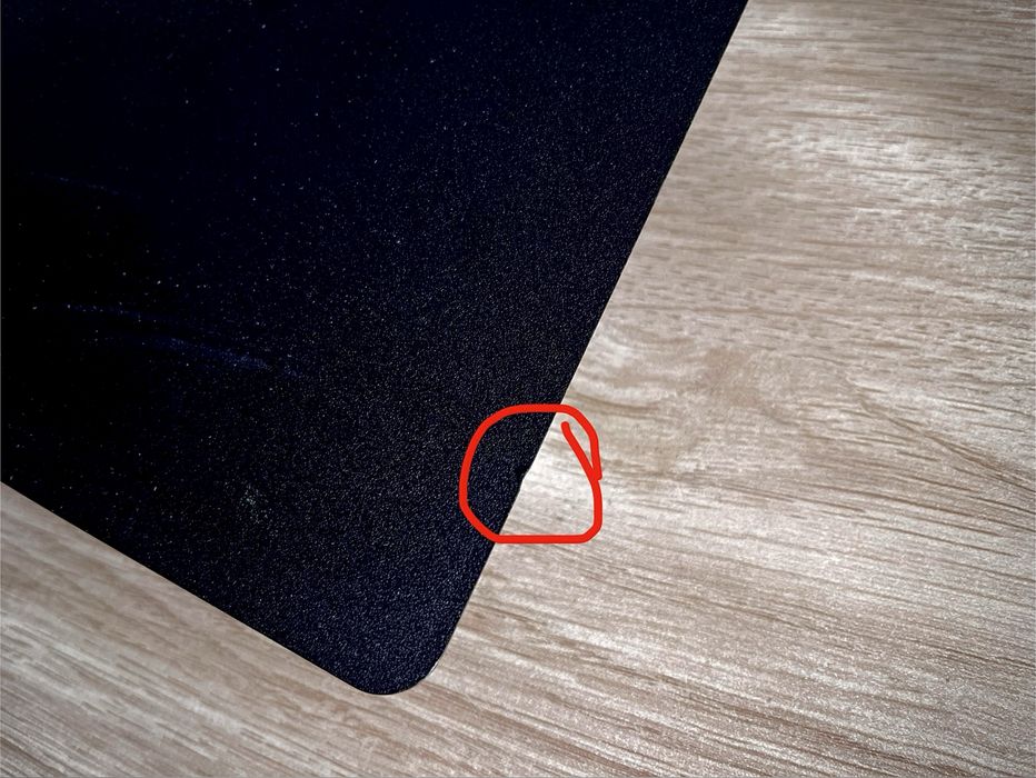 Zestaw: Play Station 4 PS4 Slim + 3 pady + ładowarka